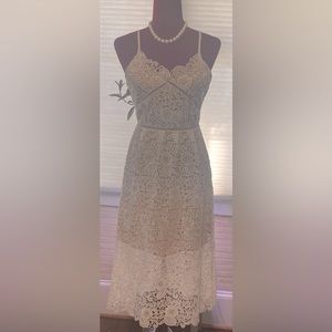 KTR Collection Women’s White Lace Floral MIDI Dress (Small)